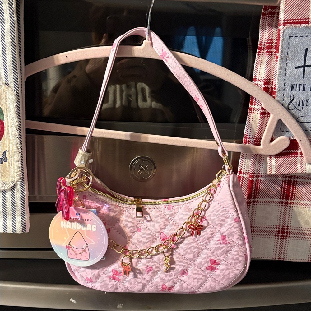 Source Unknown Pink Quilted Clutch with Gold Chain